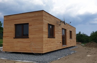 Dům 13 x 4,2 metru vč. klientských změn