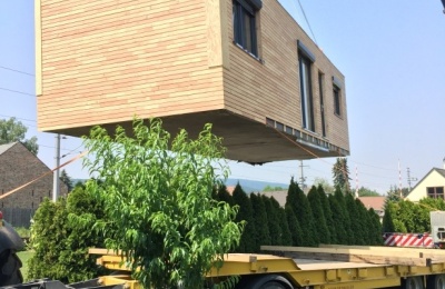 Modulový dům 13 x 4,2 metru, Rakousko