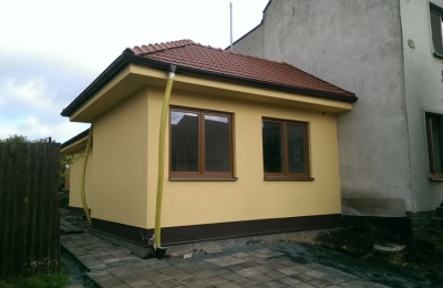 Modulární sestava s fasádou